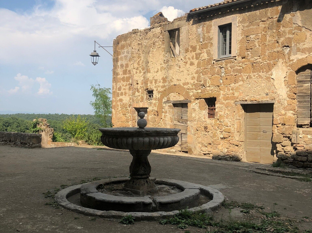 Castello di Montecalvello景点图片