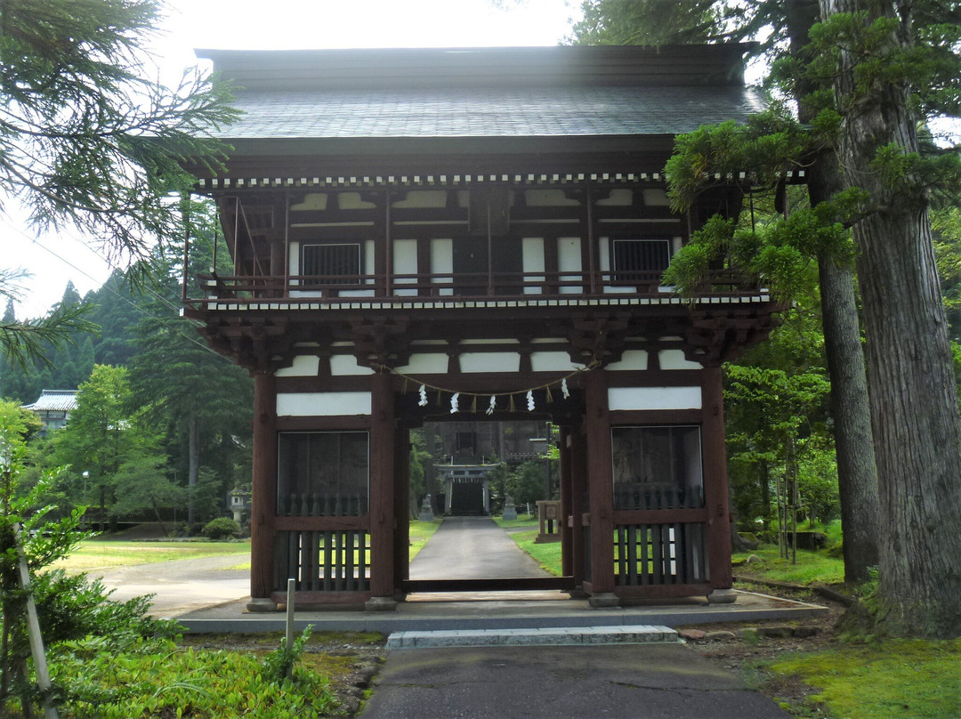 Suba Amami Shrine Romon景点图片