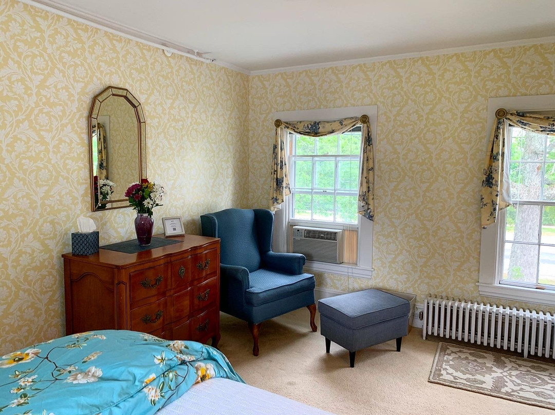 The White Gables Inn主图