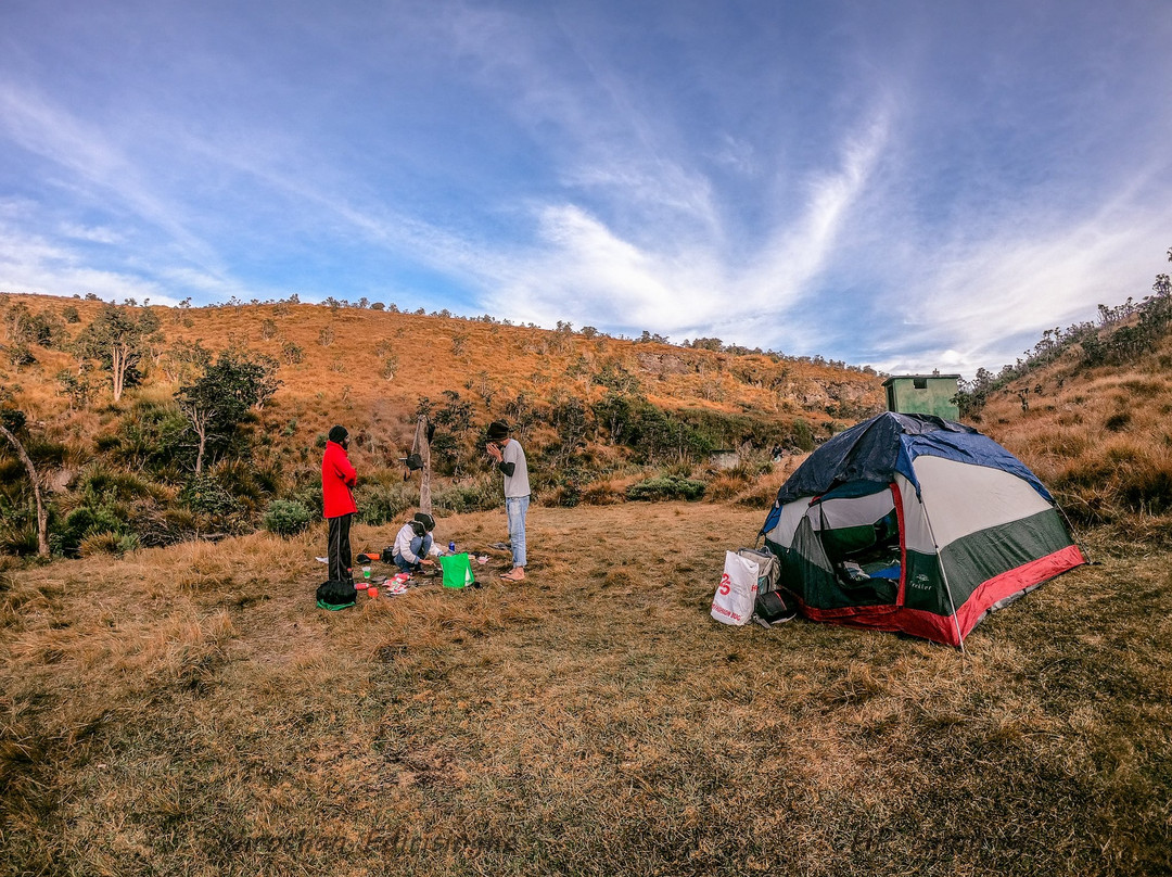 Camping at Horton Plains景点图片