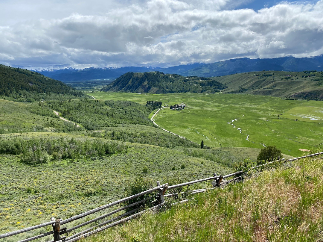 阿曼加尼度假村主图