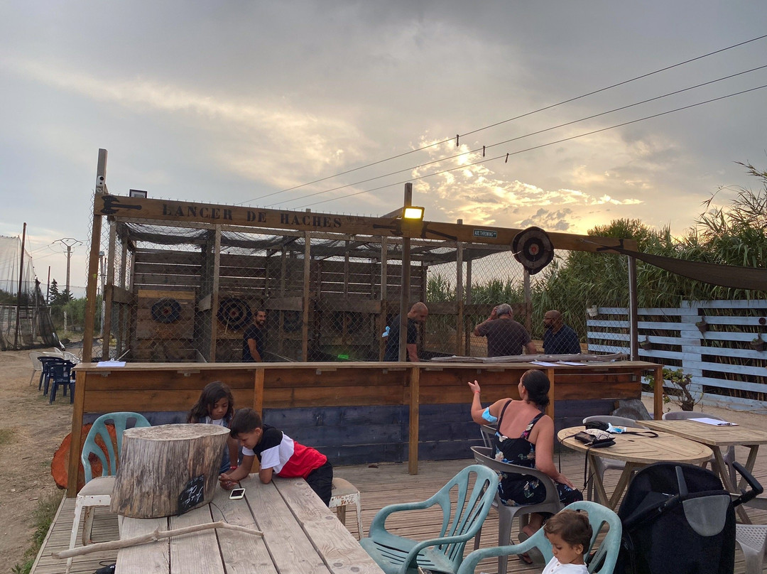 Le Bar a Haches Torreilles Perpignan景点图片