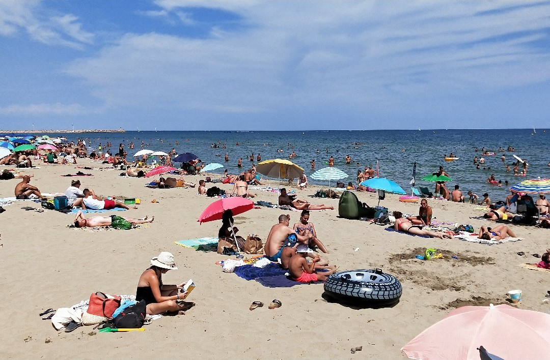 La plage de la Marenda景点图片
