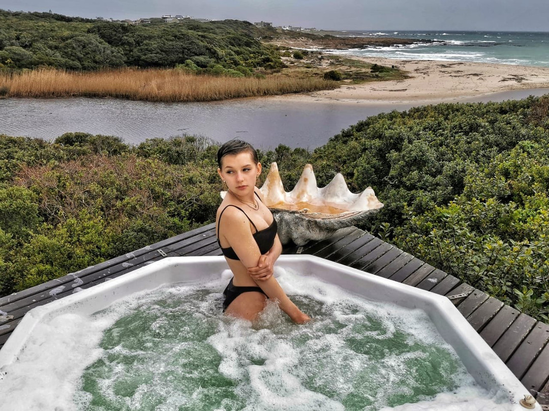 Kennedys Beach Villa主图