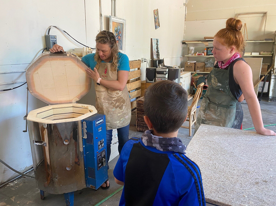 SUGARCLAYS Pottery Studio景点图片