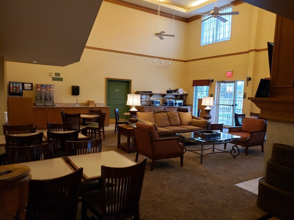 Country Inn & Suites by Radisson, Covington, LA主图