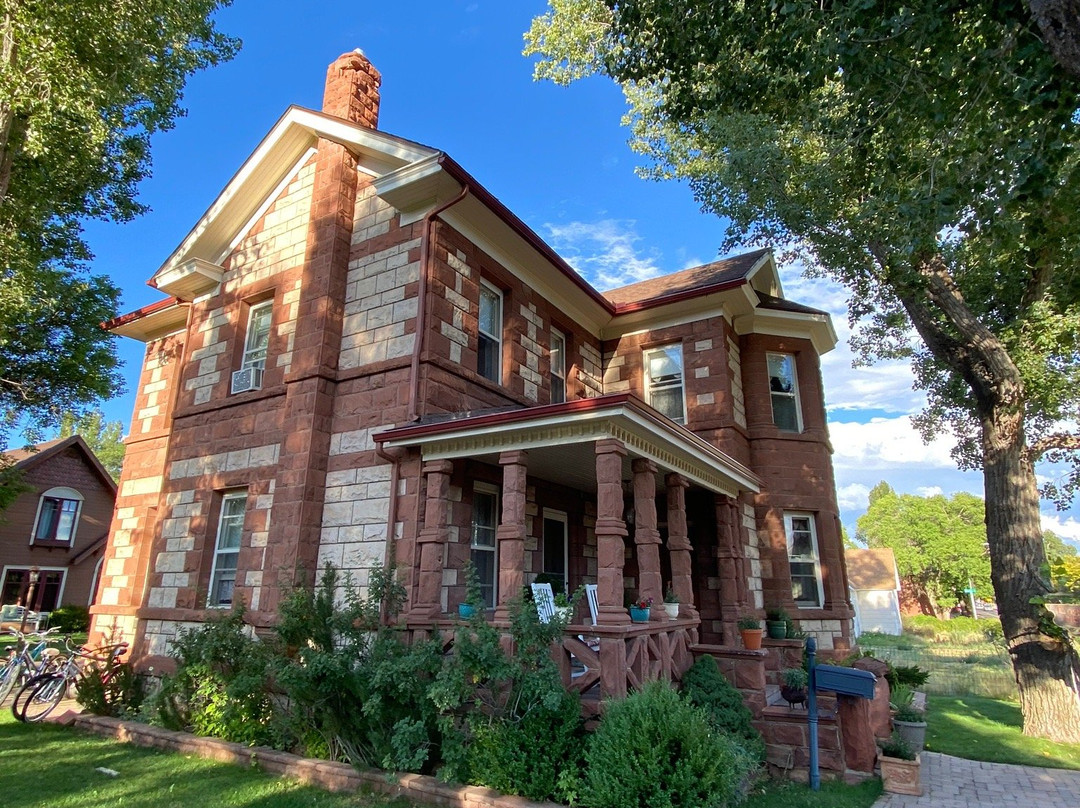 England House B&B主图