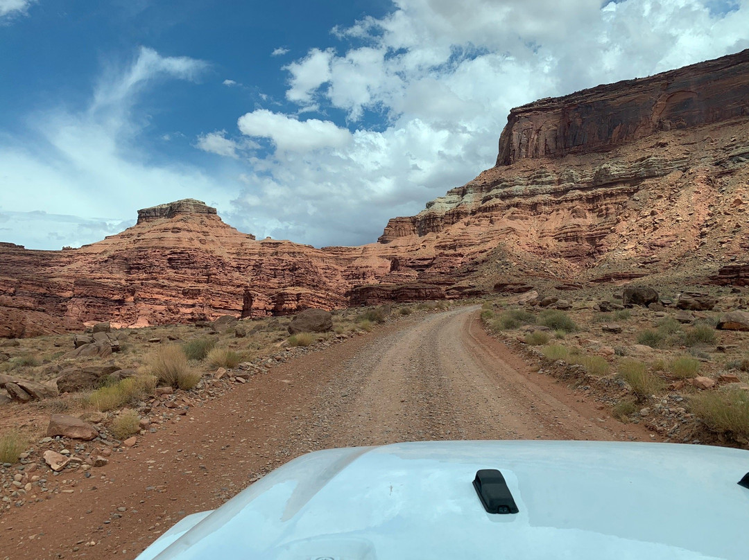 Hurrah Pass Road景点图片