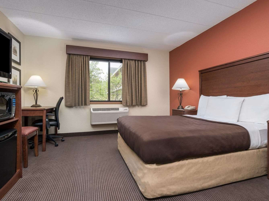 AmericInn by Wyndham Tofte Near Lake Superior主图