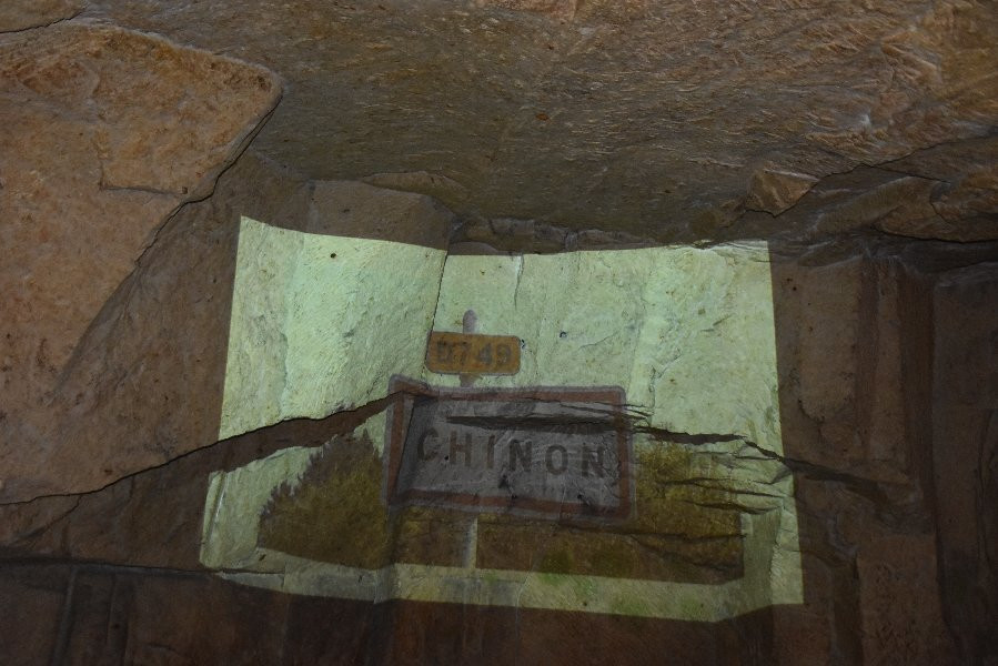 Cave Monplaisir-希农必去景点