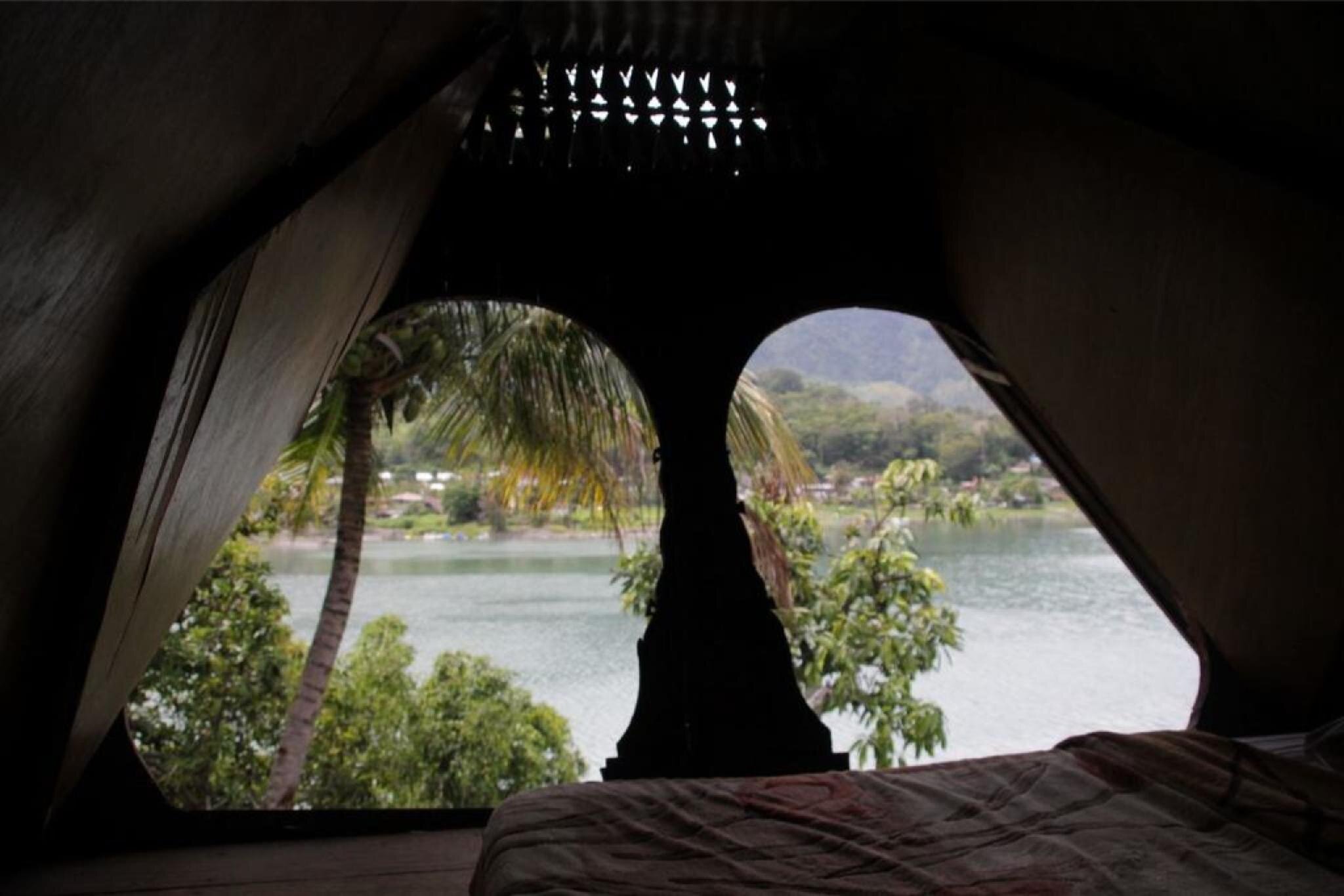 Laster Jony's Guesthouse Tuktuk Samosir RedPartner-官方