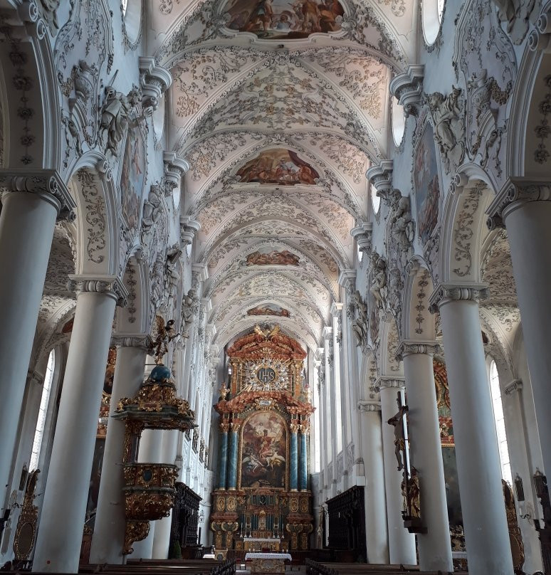St. Georg Kirche景点图片