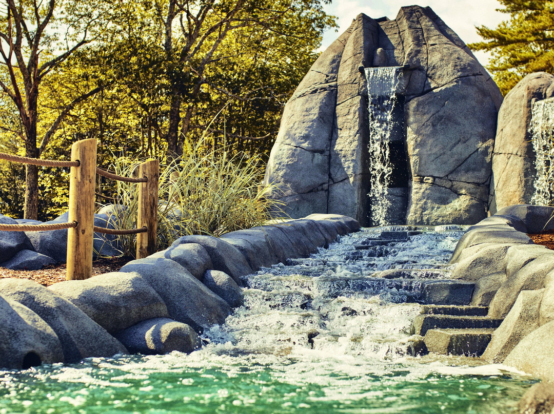 Raptor Falls Mini Golf & Ice Cream-Arundel必去景点