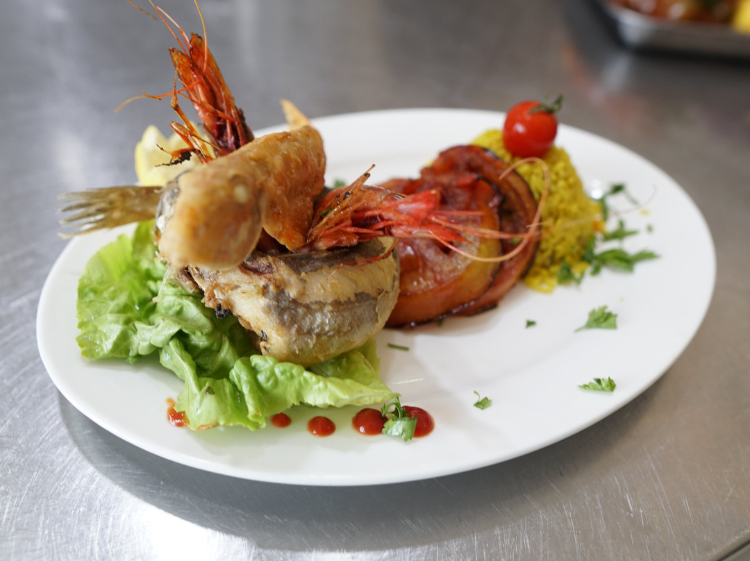 Al Mansour Palace Hotel主图