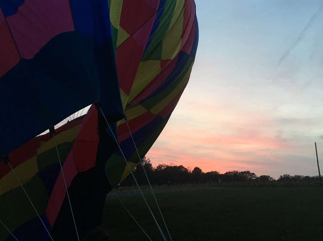 Valley Ballooning景点图片
