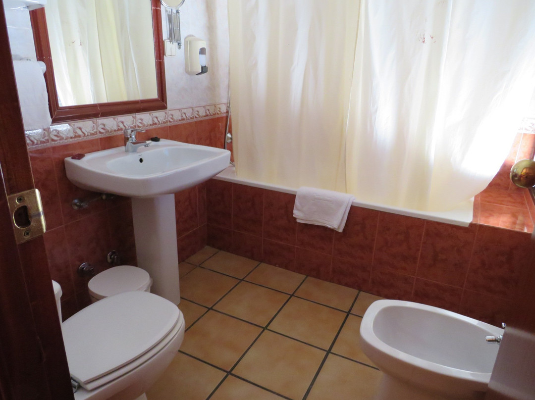 里亚维拉酒店主图