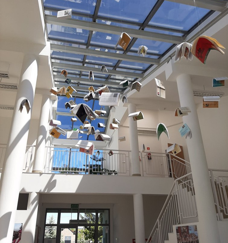 Centrum Edukacji i Kultury Szklany Dom景点图片