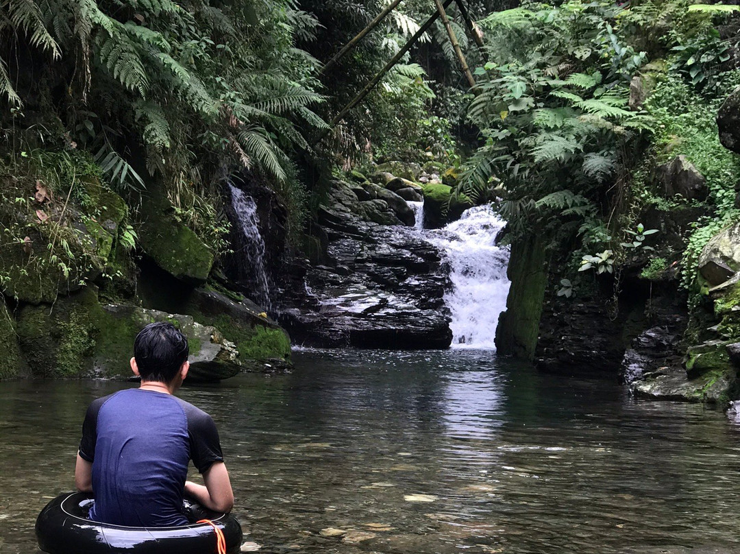 Balong Endah Waterfalls-茂物必去景点