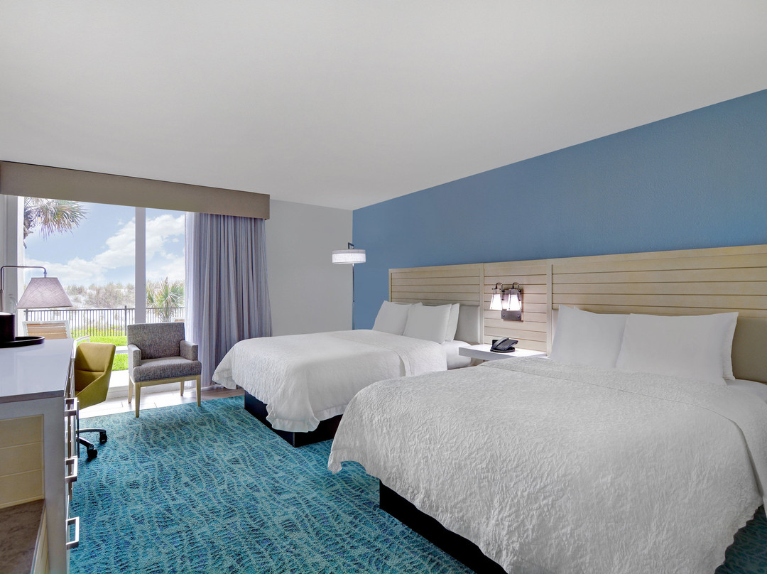 Hampton Inn Jacksonville Beach/Oceanfront主图