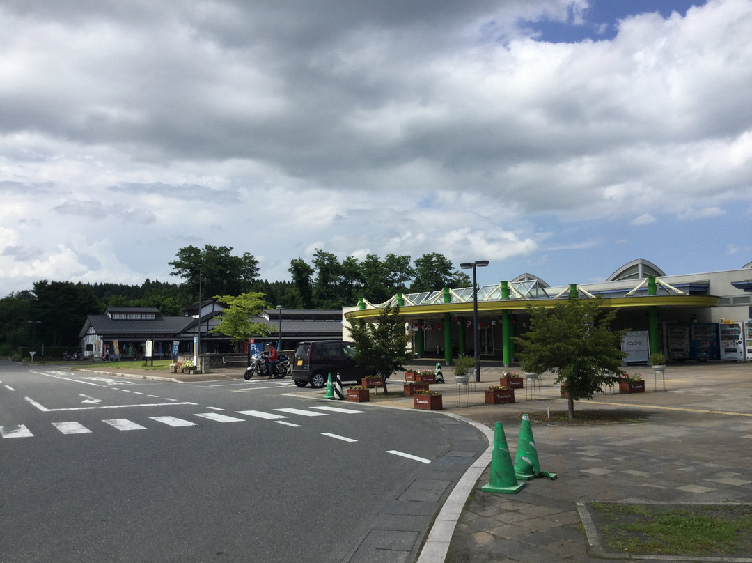 Michi-no-Eki Towada - Towada Pia-十和田市必去景点