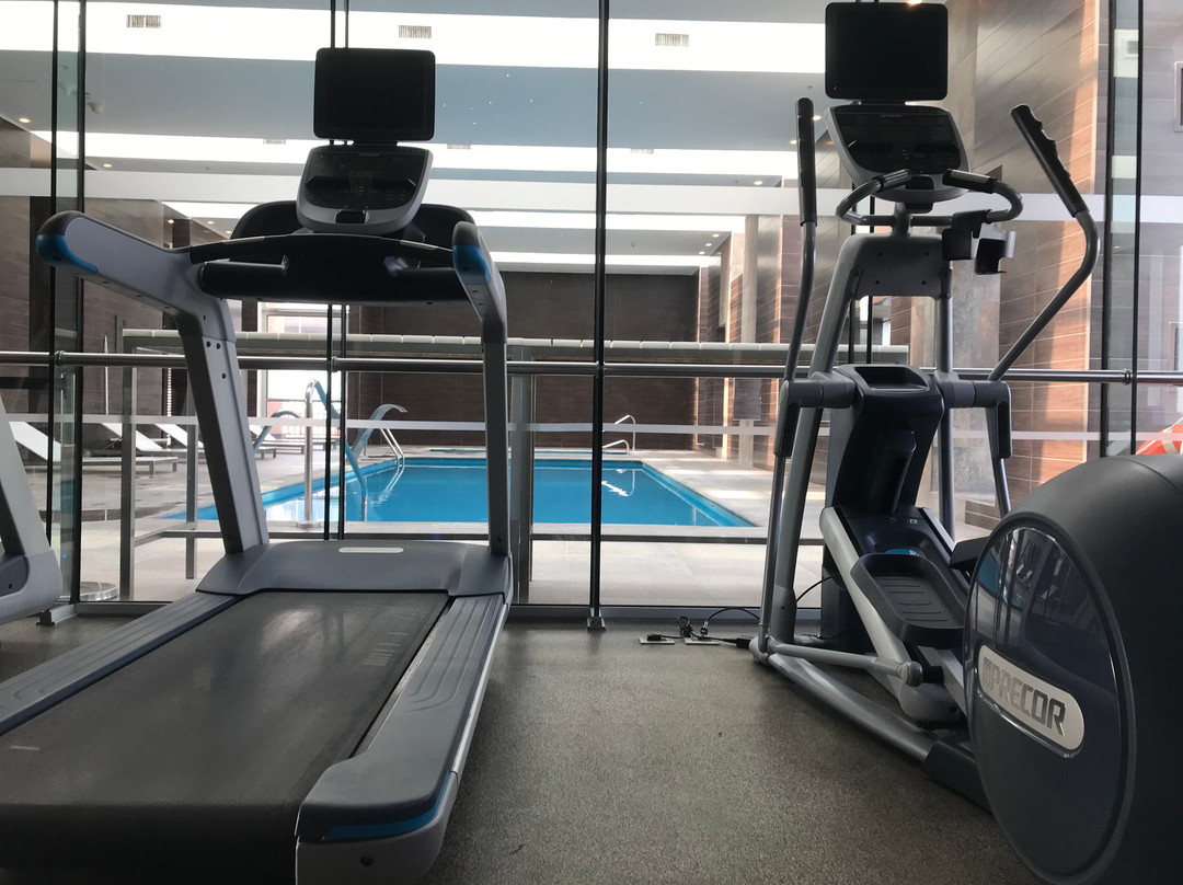 圣地亚哥机场希尔顿花园酒店主图