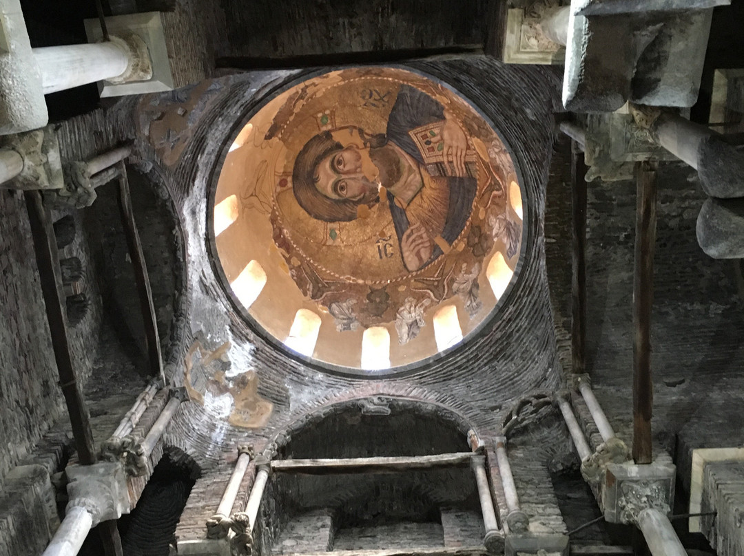 The Church of Panagia Parigoritissa-Arta必去景点