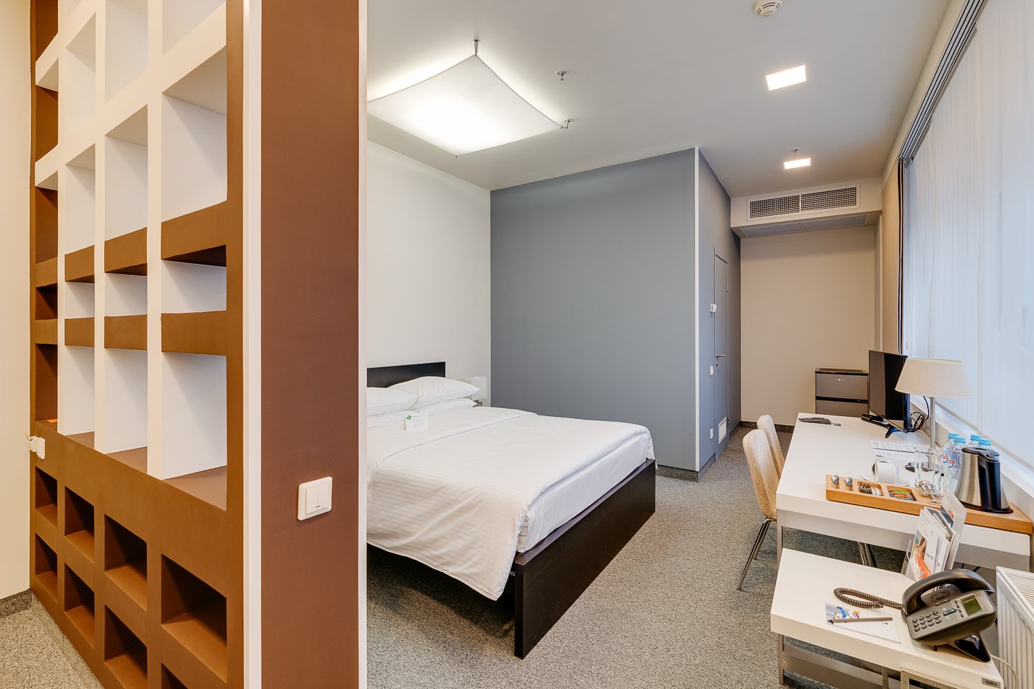 Pamir - Tyan-Shan Hotel-官方