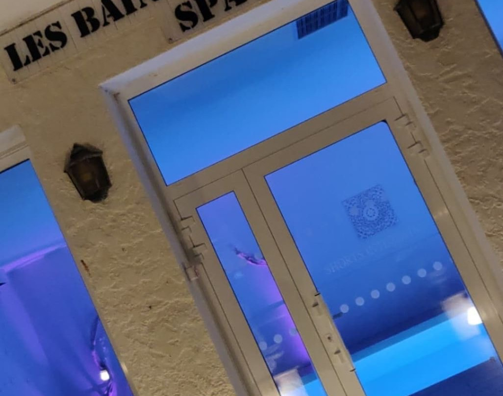 巴恩斯大酒店主图