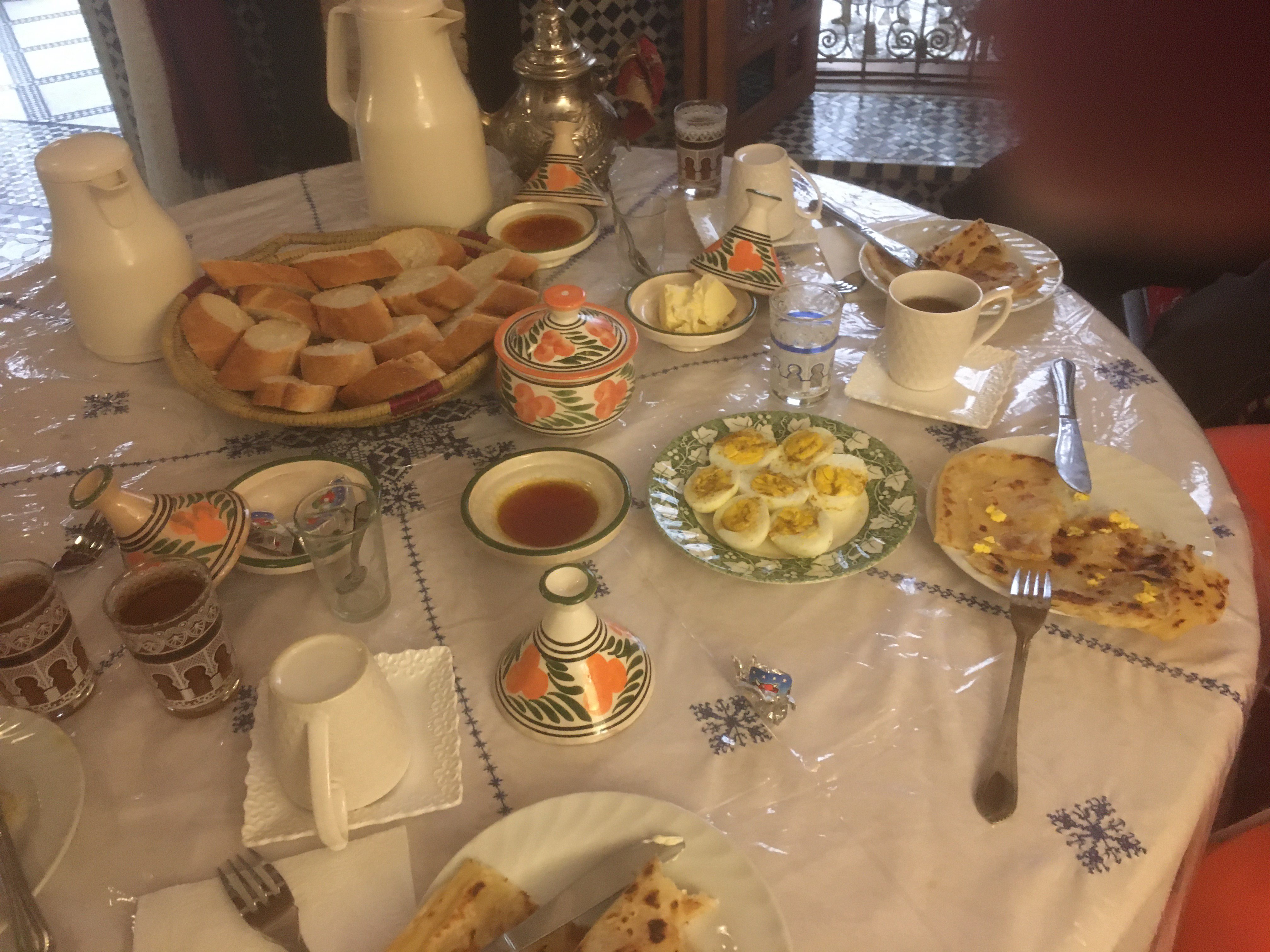 里亚德博斯坦酒店-餐饮