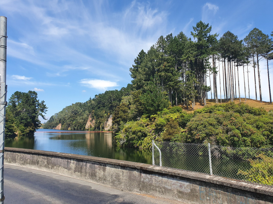 Gully Retreat Karapiro主图