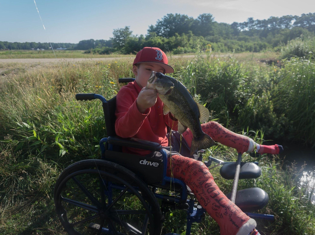 Cape Fresh Fishing Tours-法尔茅斯必去景点