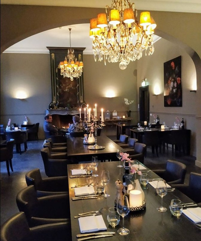 暮尔芒德庄园酒店主图