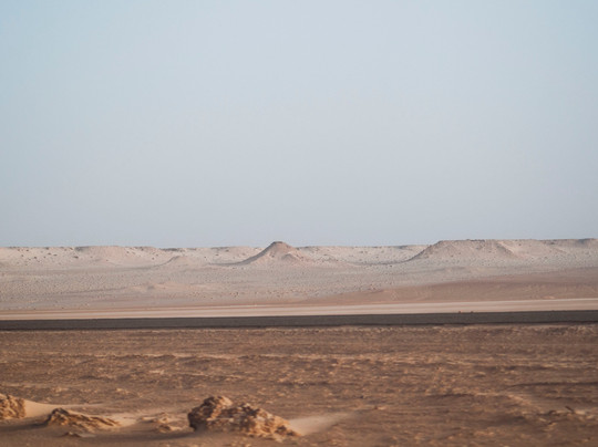 Yougi Kiteboarding-达赫拉必去景点