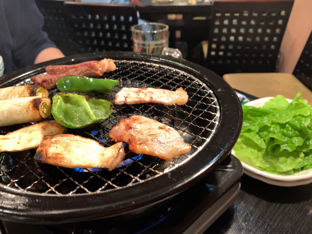 炭火焼肉七厘