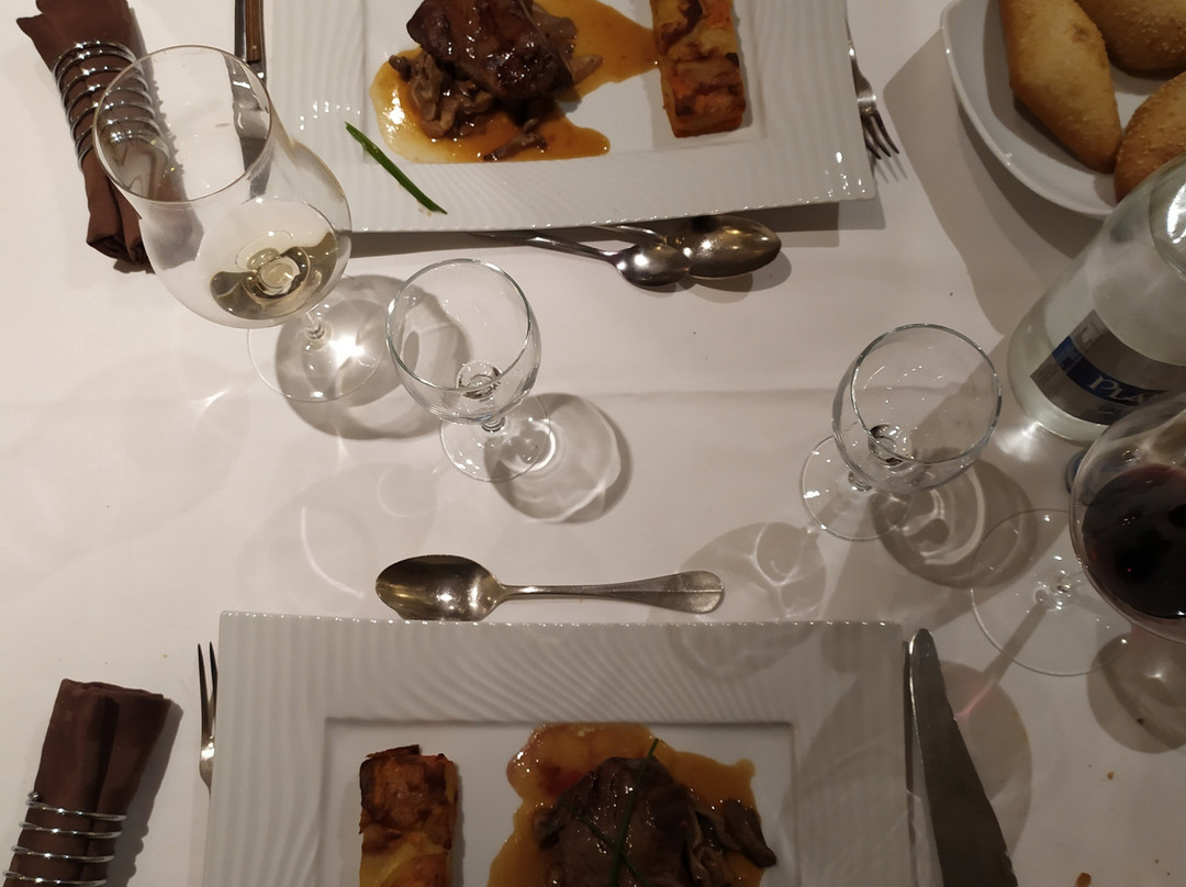 圣图格讷克客栈主图