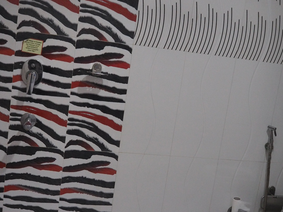 皇家美兰奇酒店主图