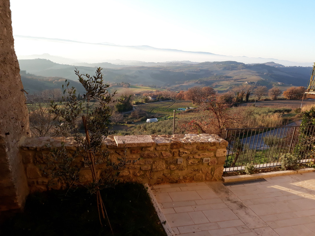 Castello di San Terenziano-San Terenziano必去景点