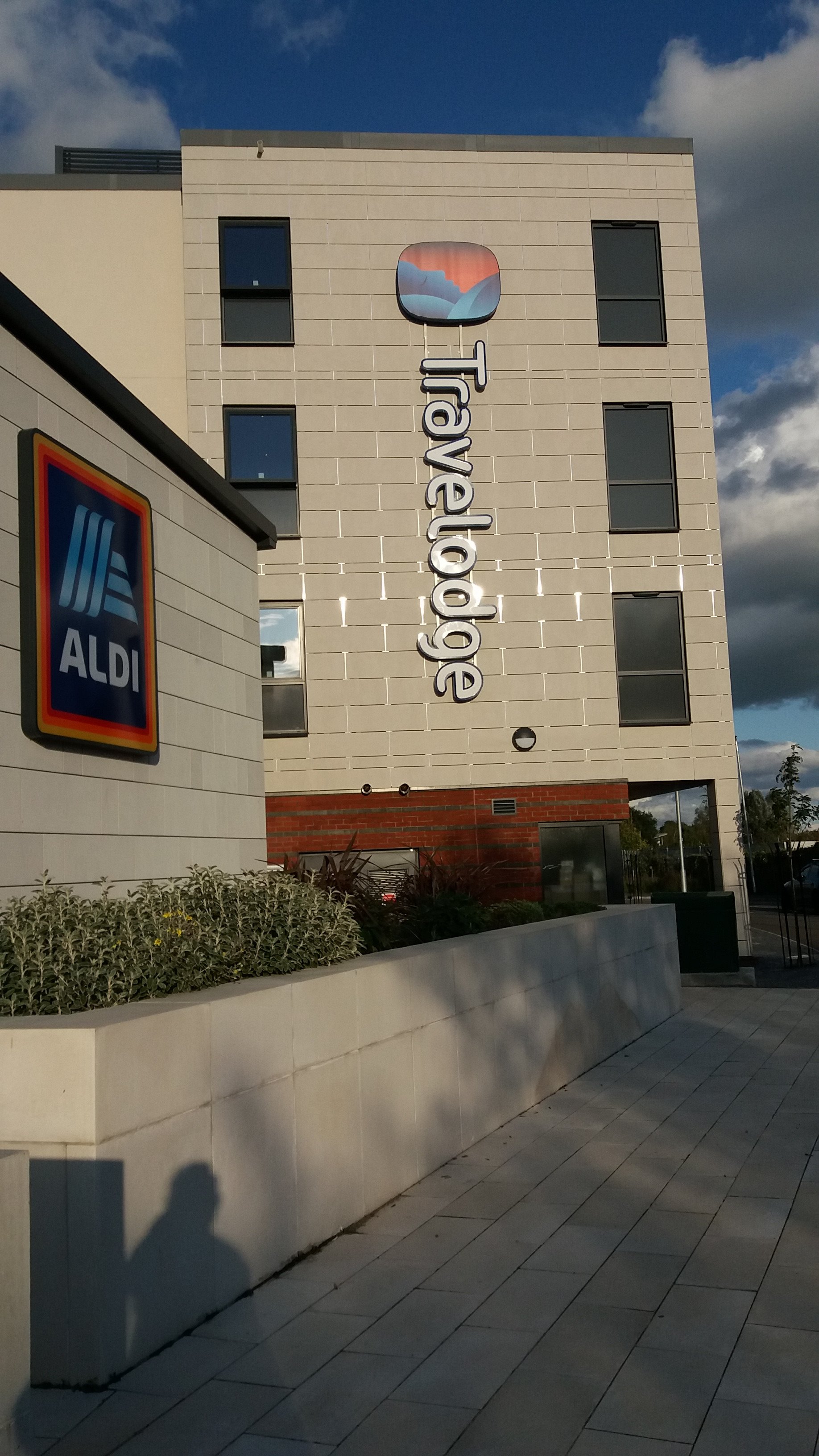 Travelodge Chippenham-浴室