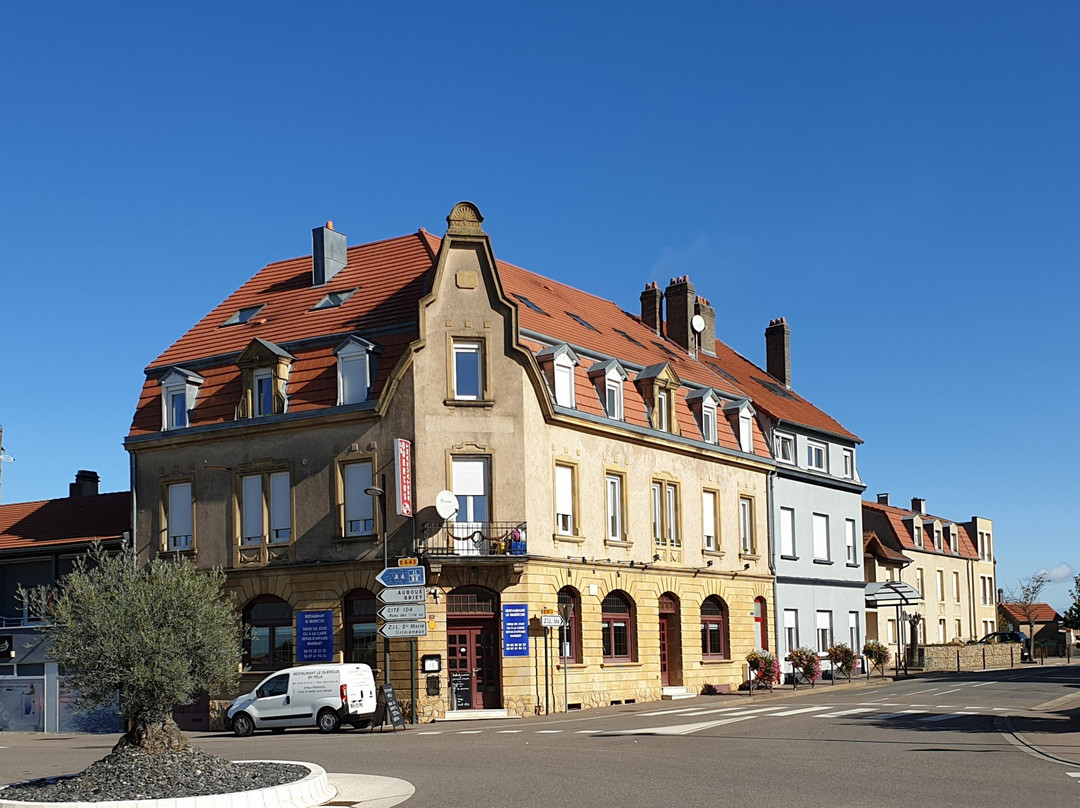 Verneville餐馆和美食-Le Quercus