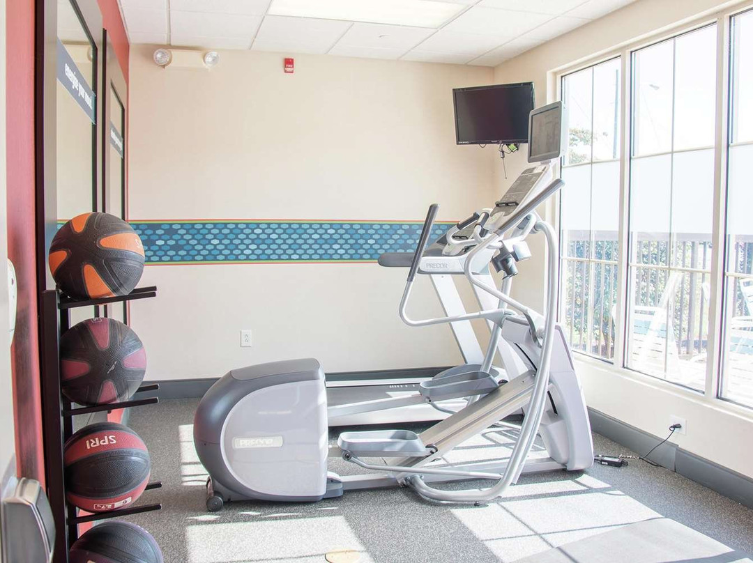 墨菲汉普顿酒店主图