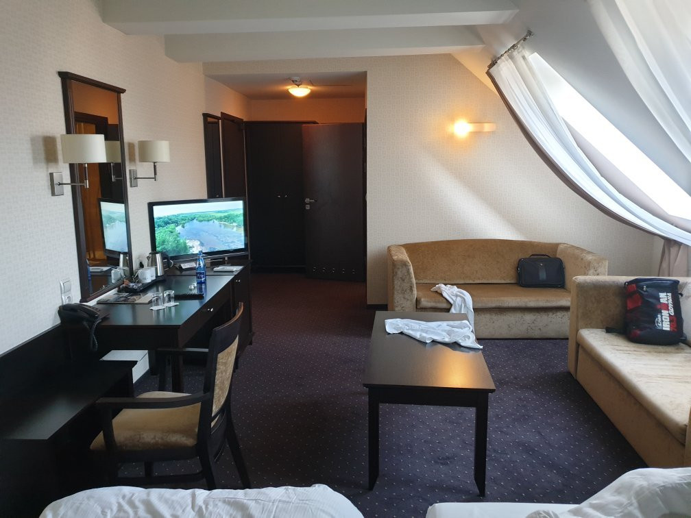 Hotel Senator主图