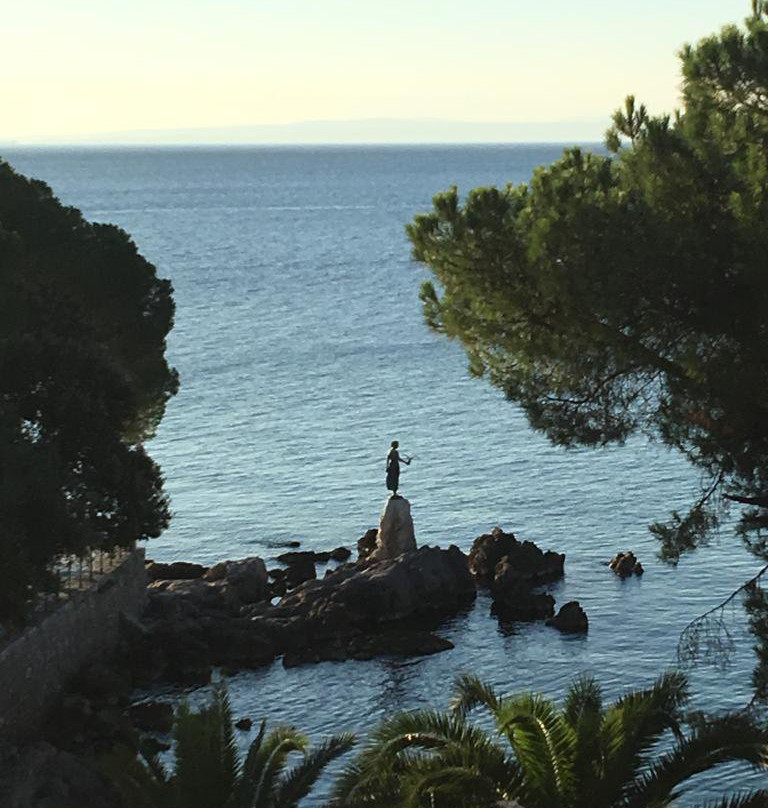 米尔拉尼基酒店主图