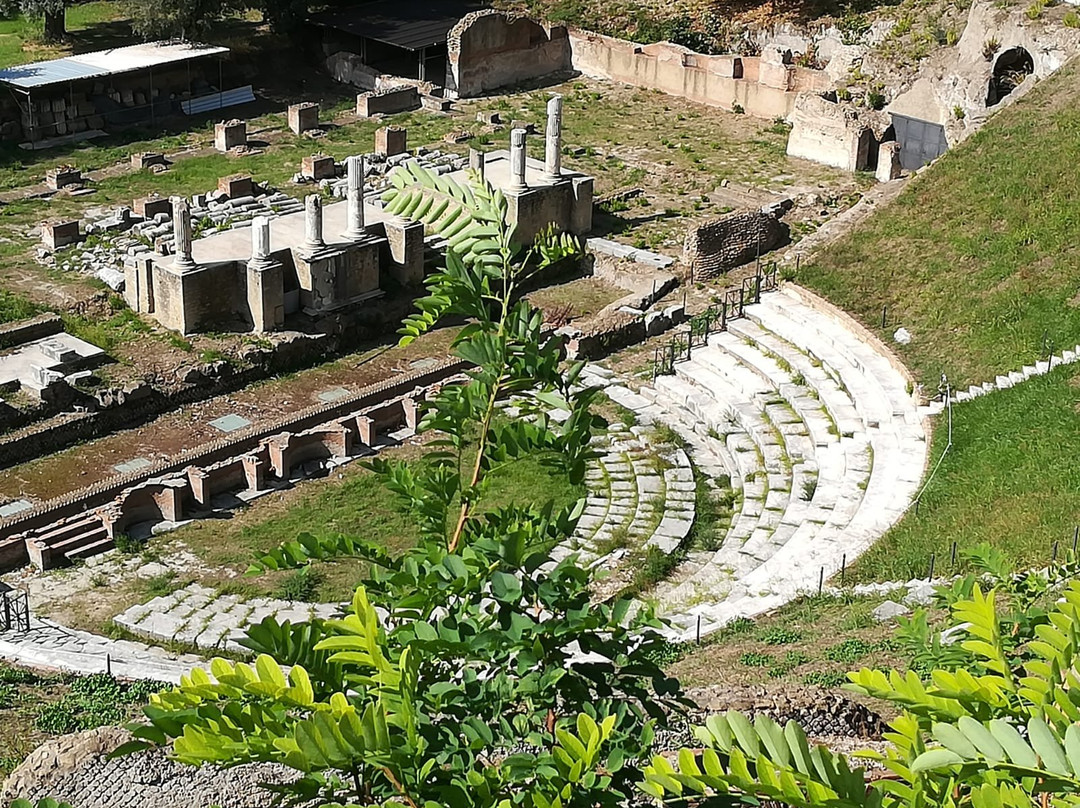 Teatro Romano di Sessa Aurunca景点图片