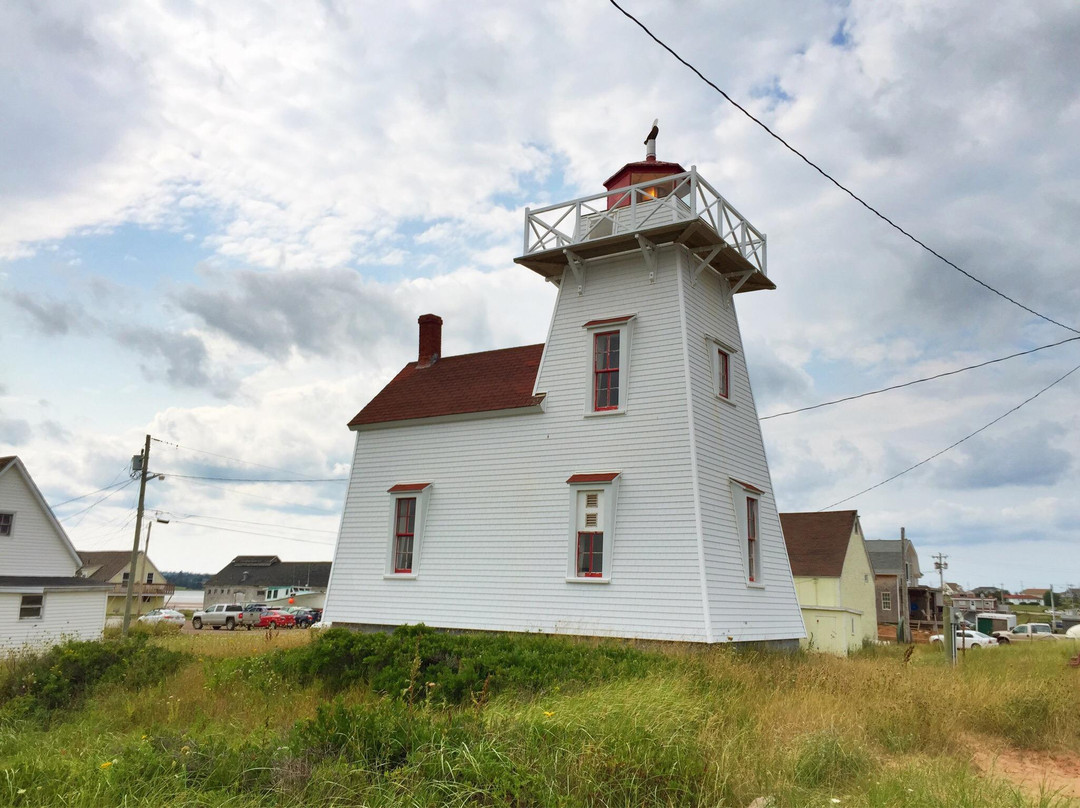 North Rustico旅游景点-North Rustico Lighthouse