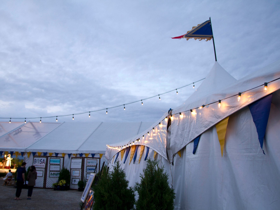 Beach House Theatre-素里必去景点