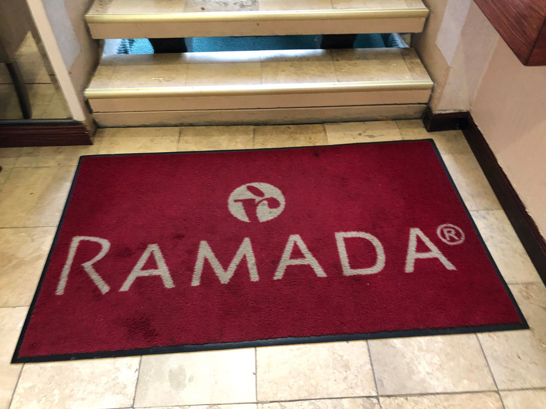 Red Roof Inn Painted Post主图