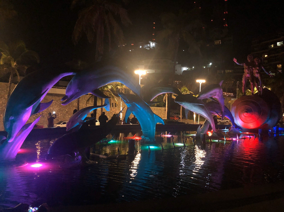 Continuity of Life-马萨特兰必去景点