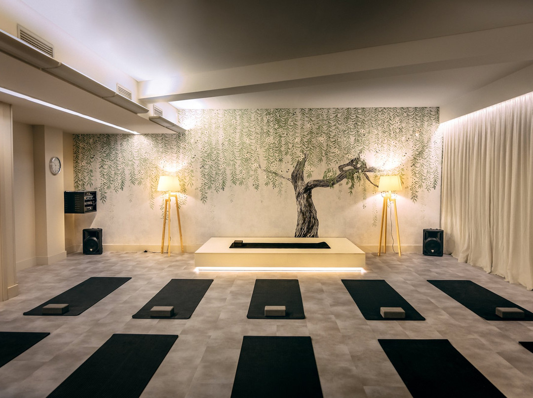 Aqua Sport Clubs-比利亚努埃瓦－赫尔特鲁必去景点