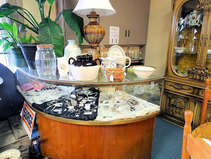 Antiques and Collectibles Marketplace-Crossville必去景点