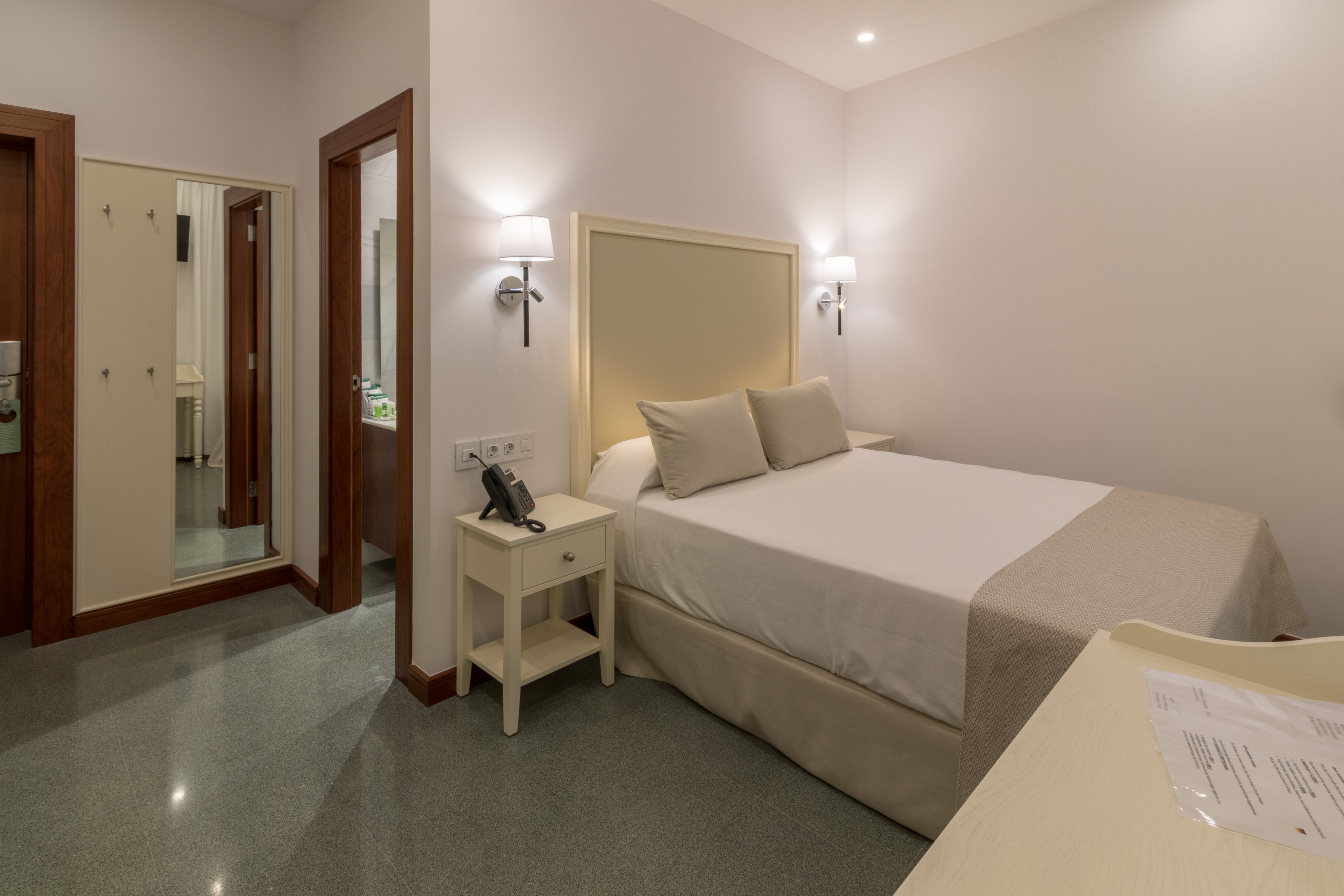 Hotel Emblemático Holiday Time-官方
